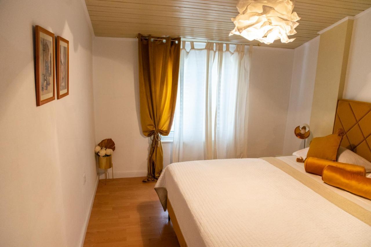 דירות רוביני Casa Tosic מראה חיצוני תמונה